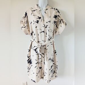 Ann Taylor Belted Short Sleeve Shirt Dress M  Cream with Black Abstract Print